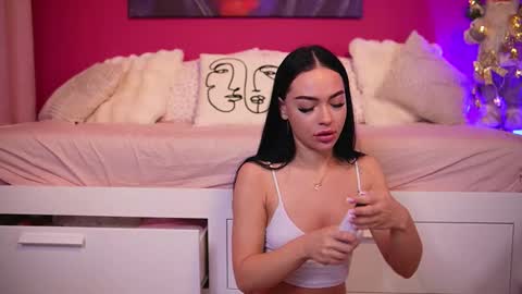 SashaLorenz online show from 12-16-25, 04:39