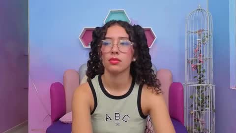 Snapshot of sashamonroee_ chatting on 11-02-25, 11:51 SashaMonroee online show from 11-02-25, 11:51