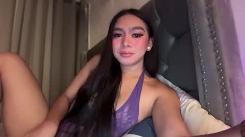 Snapshot of sashaswan69 chatting on 09-24-25, 07:01 Sasha online show from 09-24-25, 07:01