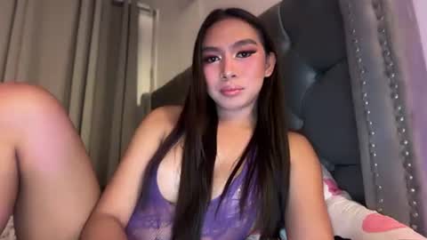 Snapshot of sashaswan69 chatting on 11-07-25, 08:14 Sasha online show from 11-07-25, 08:14