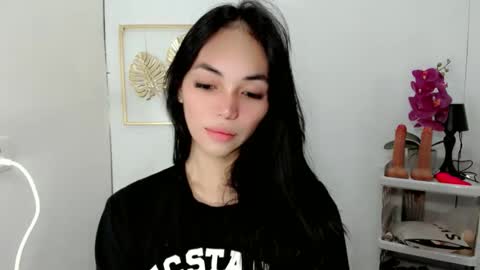 Sashi online show from 09-17-25, 06:09