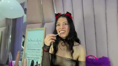 Snapshot of sashsapety chatting on 09-10-25, 03:50 sashsapety online show from 09-10-25, 03:50