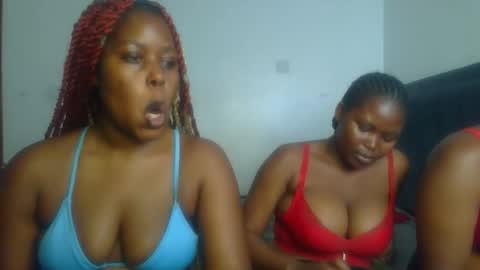 sassie_d online show from 12-16-25, 10:04