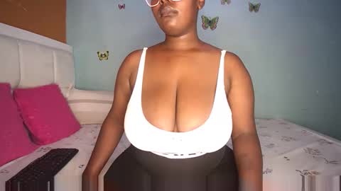 Snapshot of sassy100936 chatting on 02-11-26, 09:47 Spicyd online show from 02-11-26, 09:47