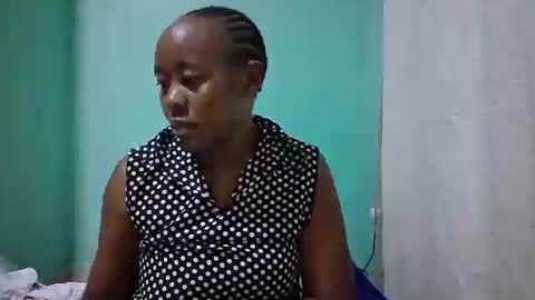 sassy_bella online show from 02-04-25, 10:21