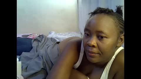 sassy_bella online show from 10-08-25, 05:16