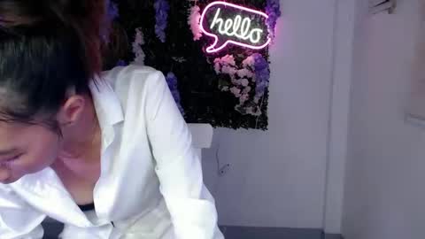 sassy_stella online show from 01-21-25, 06:23