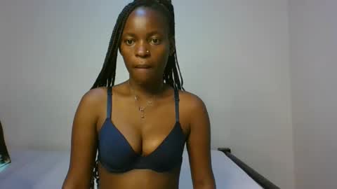 sassybrown25 online show from 01-12-26, 10:15