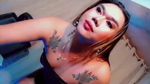 Snapshot of sassyffyra69 chatting on 09-26-25, 10:41 MARIO LABO online show from 09-26-25, 10:41