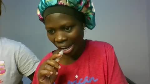 Snapshot of sassytannia chatting on 02-26-26, 11:31 sassytannia online show from 02-26-26, 11:31