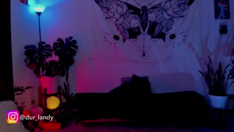 Snapshot of satomimori chatting on 11-04-25, 03:16 im Jessi Independet Model online show from 11-04-25, 03:16