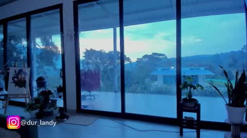 Snapshot of satomimori chatting on 02-13-26, 10:39 im Jessi Independet Model online show from 02-13-26, 10:39