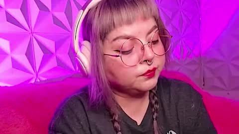 Gina George online show from 11-02-25, 10:12