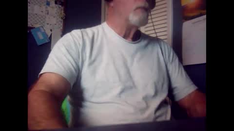 satyr64 online show from 09-22-25, 03:58