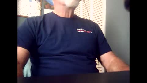 Snapshot of satyr64 chatting on 10-24-25, 02:24 satyr64 online show from 10-24-25, 02:24