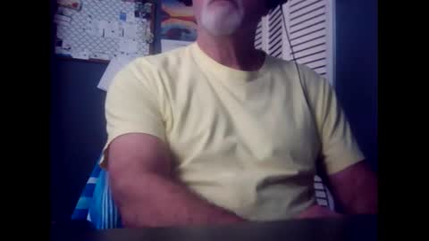 Snapshot of satyr64 chatting on 11-21-25, 04:16 satyr64 online show from 11-21-25, 04:16