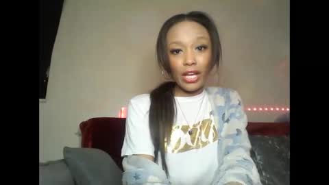 Shaniiice online show from 01-05-25, 07:07
