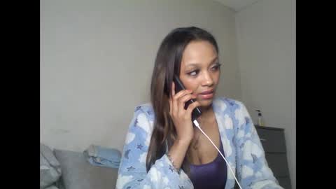 Shaniiice online show from 01-27-25, 01:26