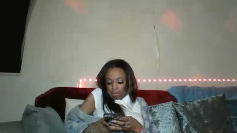 Shaniiice online show from 02-05-25, 02:19