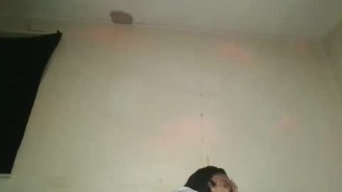 Snapshot of saucy_shanice chatting on 10-27-25, 10:25 Shaniiice online show from 10-27-25, 10:25