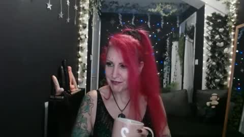 SaucySky online show from 01-11-25, 09:15