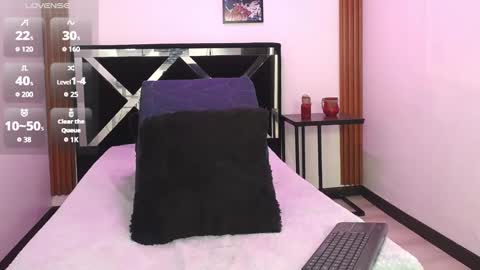 ANGELICA online show from 11-15-25, 04:32