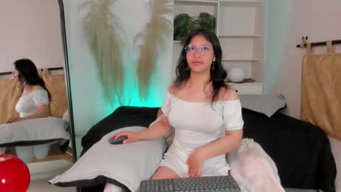Savannah online show from 10-06-25, 03:42