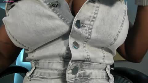 S a v a n n a h  online show from 09-23-25, 11:57