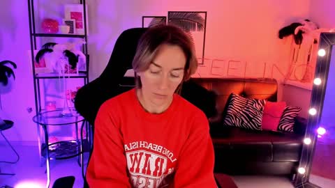 save the qween online show from 12-06-24, 05:31