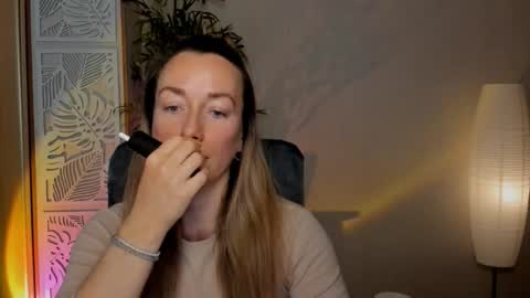 save the qween online show from 03-01-26, 06:26