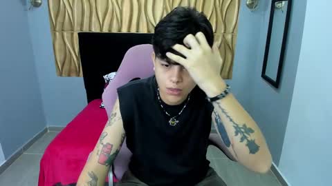 Snapshot of sayd_23 chatting on 01-25-25, 08:21 sayd_23 online show from 01-25-25, 08:21