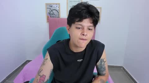 Snapshot of sayd_23 chatting on 02-09-25, 02:38 sayd_23 online show from 02-09-25, 02:38