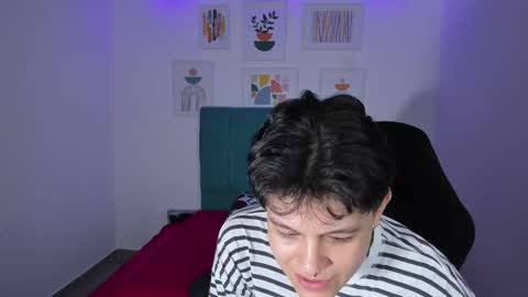 Snapshot of sayd_23 chatting on 03-08-25, 05:49 sayd_23 online show from 03-08-25, 05:49