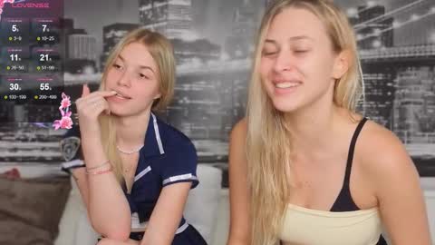 Snapshot of sayselena chatting on 10-11-25, 04:38 Hello guys our name is Emily Nicole Alice. We are very funny and love to spend time well online show from 10-11-25, 04:38