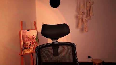 Venus online show from 01-16-26, 04:22