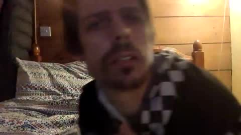 Snapshot of scamp12 chatting on 10-20-25, 02:12 scamp12 online show from 10-20-25, 02:12