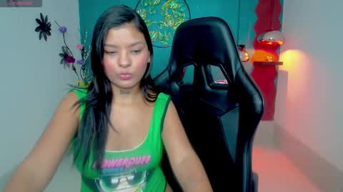 Marie  online show from 11-05-25, 06:30