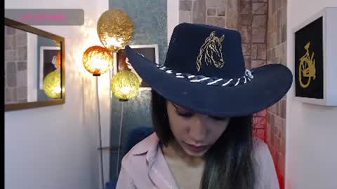 Snapshot of scarleet_miaa chatting on 02-25-26, 03:21 Scaelet Mia online show from 02-25-26, 03:21