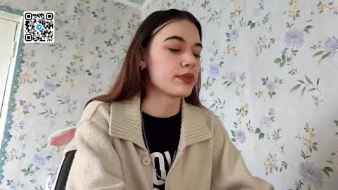 Kira online show from 10-08-25, 08:34