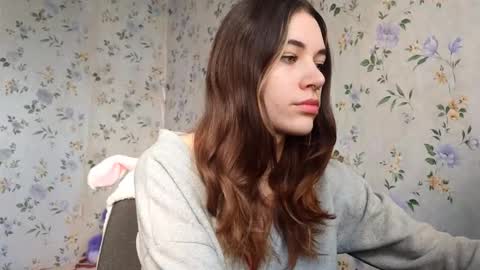 Kira online show from 11-02-25, 09:22