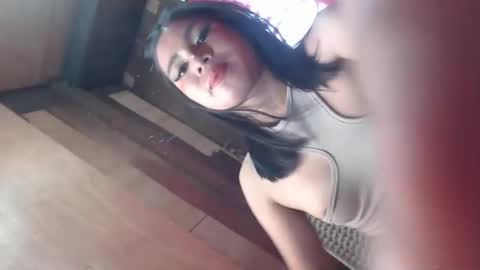 Snapshot of scarlet_111 chatting on 01-07-26, 05:54 scarlet_111 online show from 01-07-26, 05:54