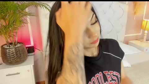 scarlet hill online show from 02-28-25, 02:09