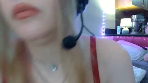Scarlet Carnal -  online show from 02-15-25, 10:31