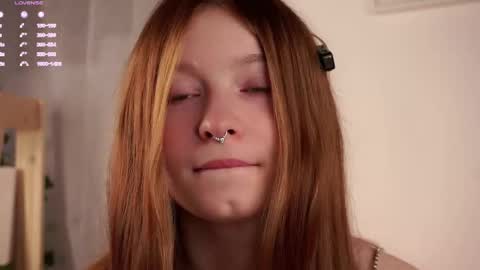 Snapshot of scarlet_fever10 chatting on 10-20-25, 12:16 scarlet_fever10 online show from 10-20-25, 12:16