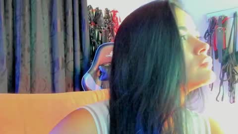 scarlet taylor kennedy online show from 09-26-25, 02:15