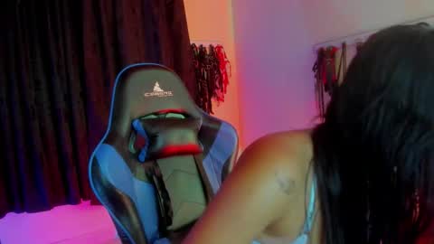 scarlet taylor kennedy online show from 10-11-25, 01:16