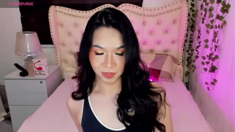 scarlet_sweet6969 online show from 10-09-25, 01:42