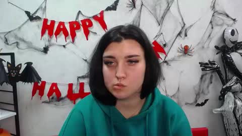 ScarletCargo online show from 11-05-25, 10:59