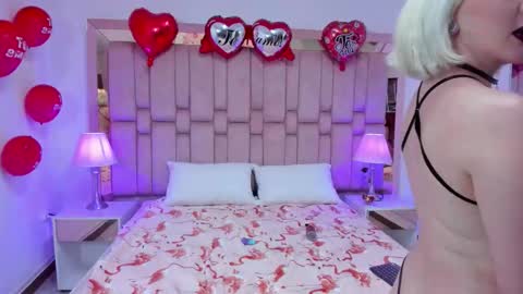 Snapshot of scarletgodd chatting on 02-04-26, 09:31 Scarlet online show from 02-04-26, 09:31