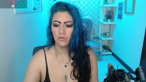 Scarleth online show from 01-30-25, 03:11